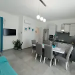Apartamento Casa Antonella A100m Dalla Splendida