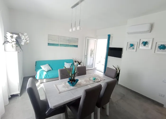 Apartament Casa Antonella, A Due Passi Dalla Spiaggia, Total Relax Solanas (Cagliari)